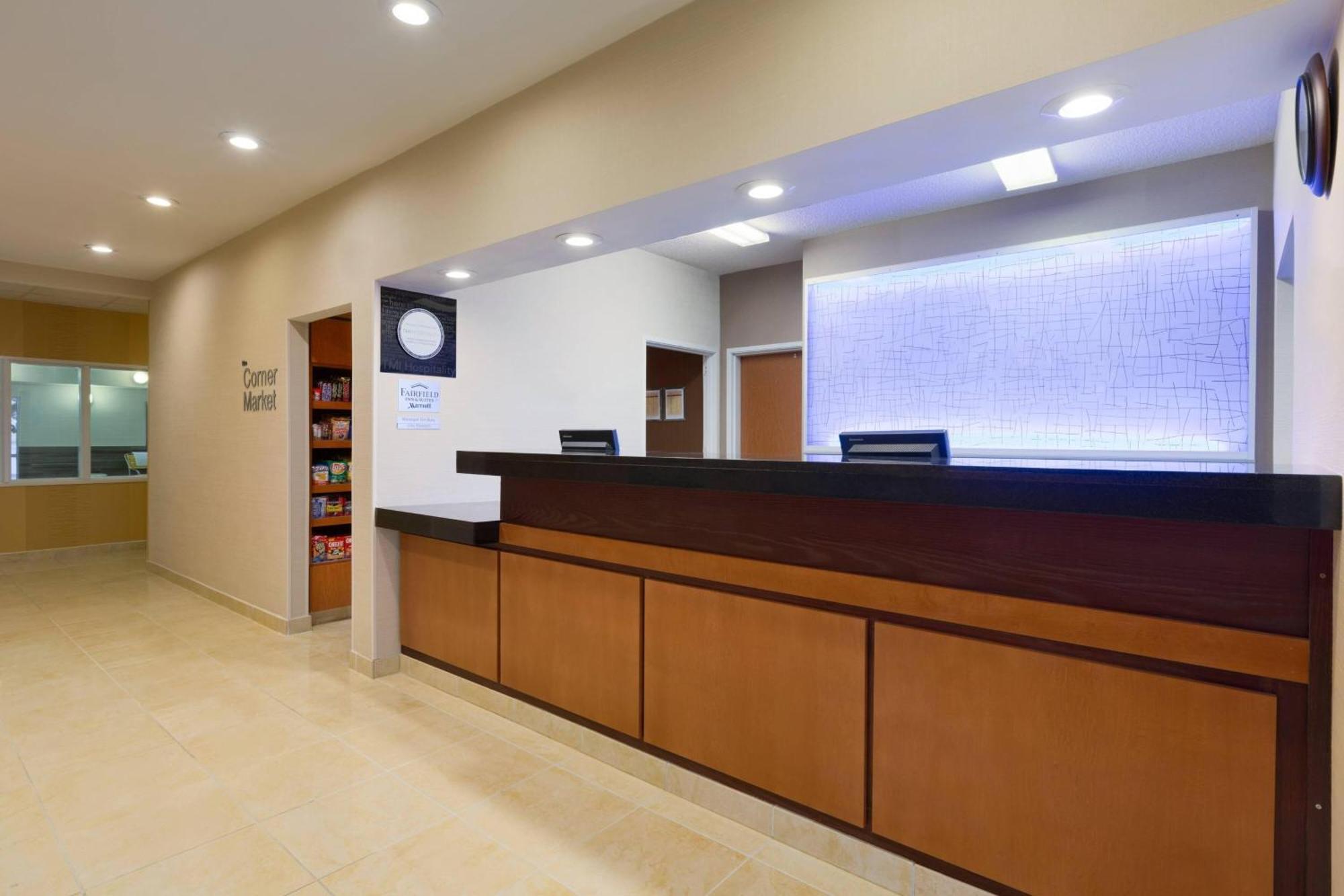 Fairfield Inn & Suites Bismarck North Exteriér fotografie