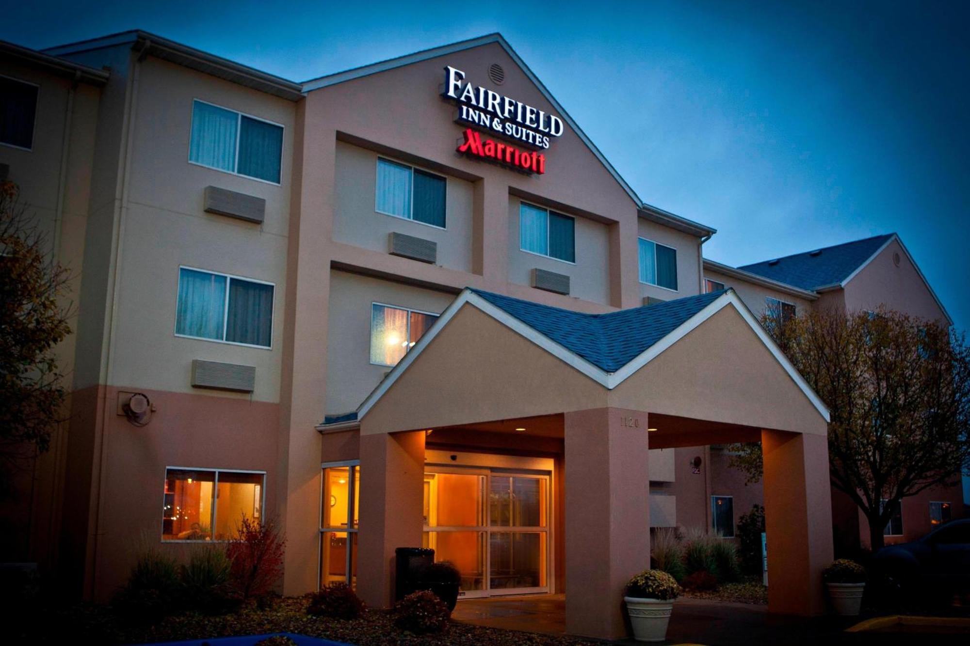 Fairfield Inn & Suites Bismarck North Exteriér fotografie